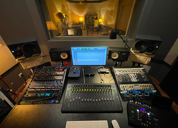 estudio-garaxeland